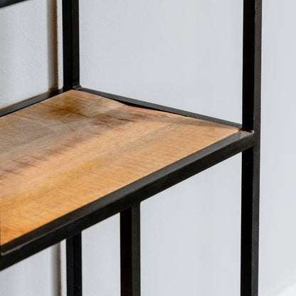 Vakkenkast Iron Lady