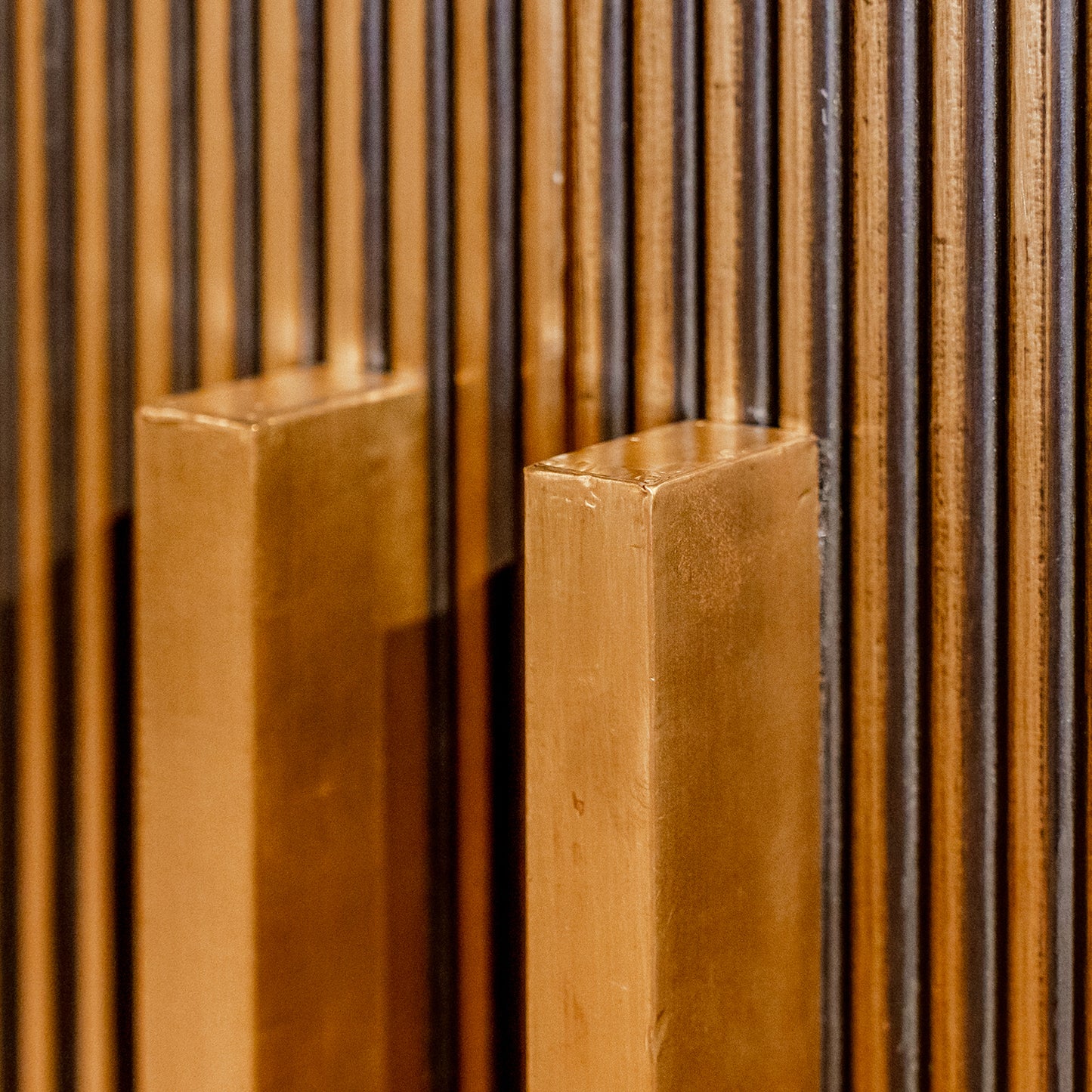 Wandkast Ironville | 182 cm Hoog | Goud