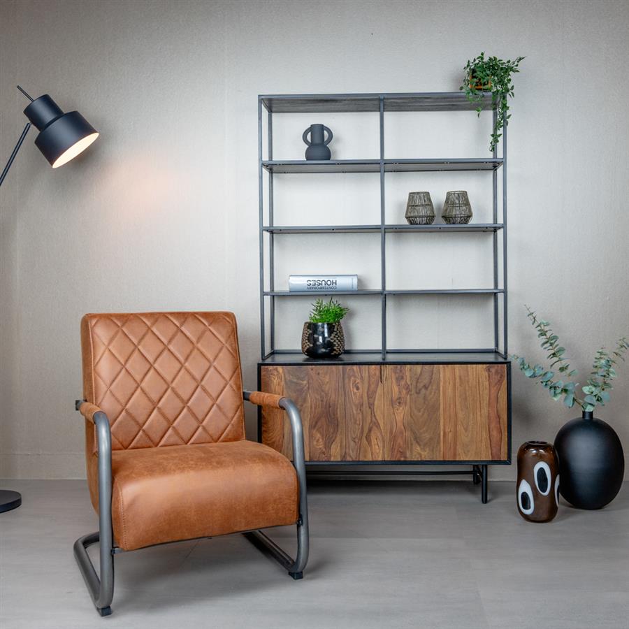 Fauteuil Civo microvezel cognac in een interieur
