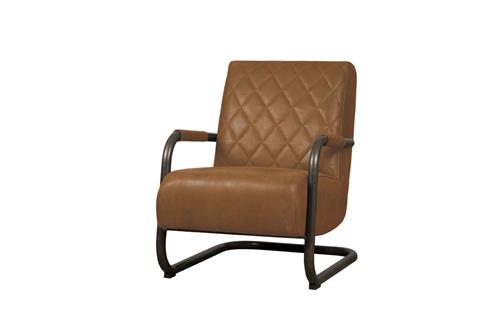 Fauteuil Civo microvezel cognac, schuin vooraanzicht op witte achtergrond