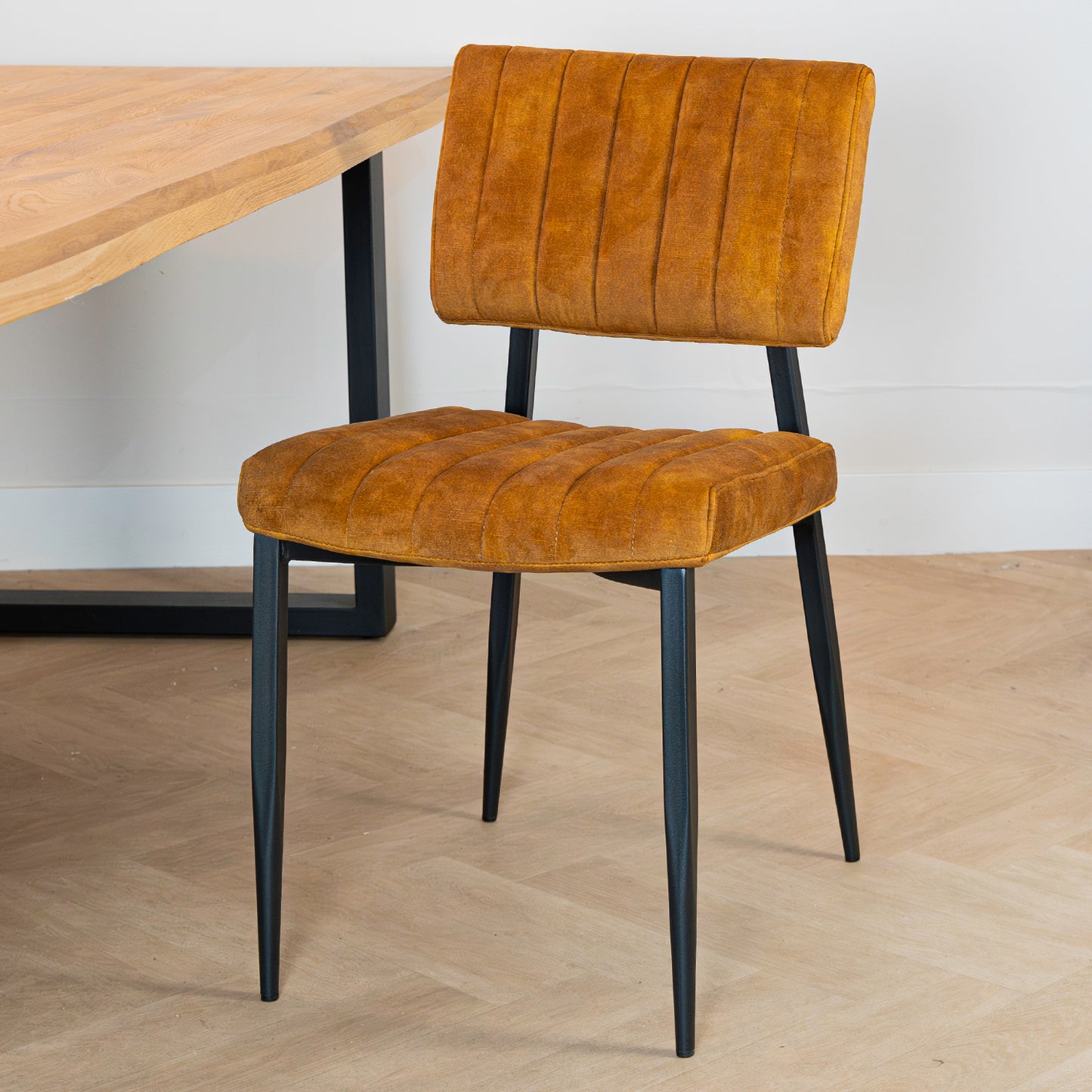 Eetkamerstoel Ivan | Oker Velvet