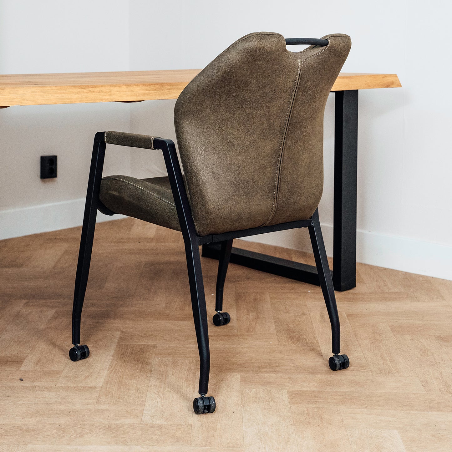 Eetkamerstoel Point | Zorro Moss