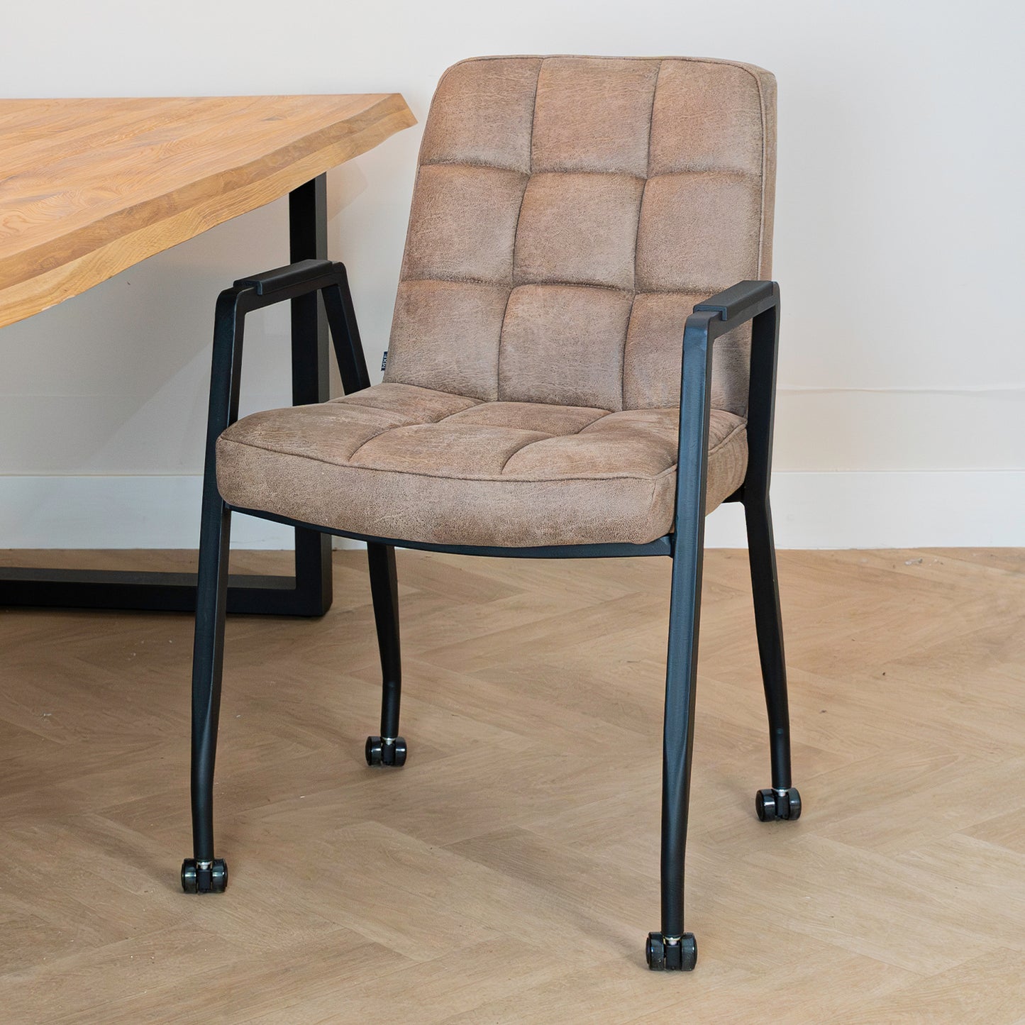 Eetkamerstoel Ryan | Chicago Truffle