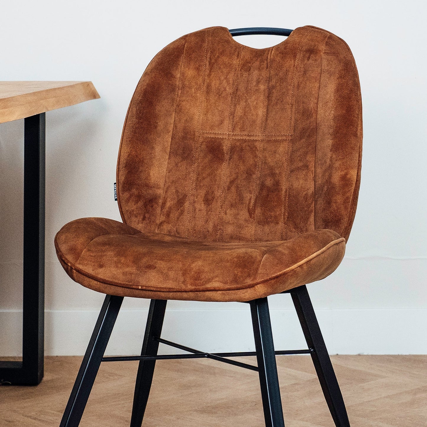 Eetkamerstoel Austin | Velvet | Magazijn leegverkoop