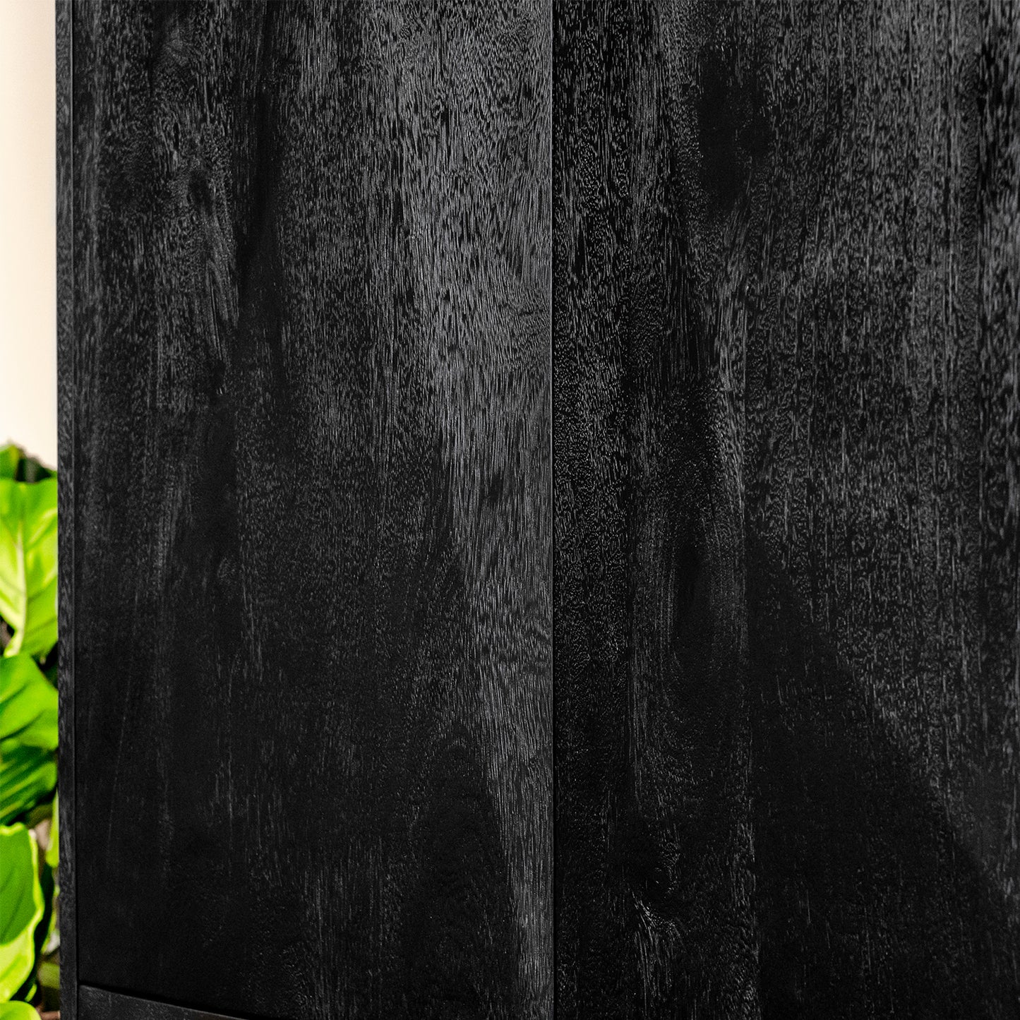 Opbergkast Onyx | Zwart Mangohout | 4 deuren