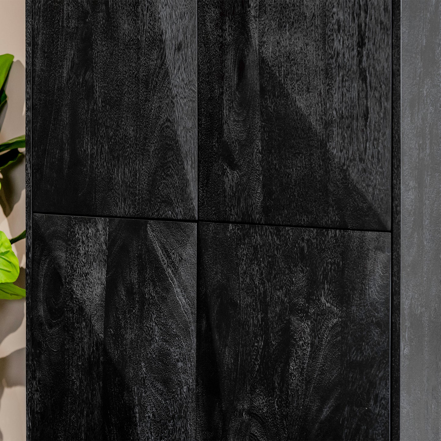 Opbergkast Onyx | Zwart Mangohout | 4 deuren