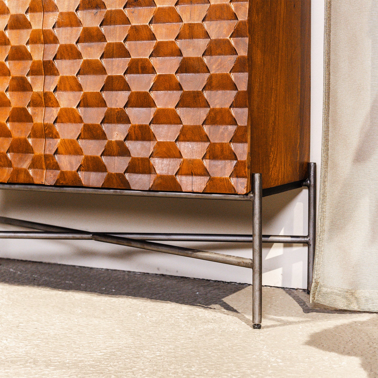 Opbergkast Paola | Mahonie Mangohout | 130 cm