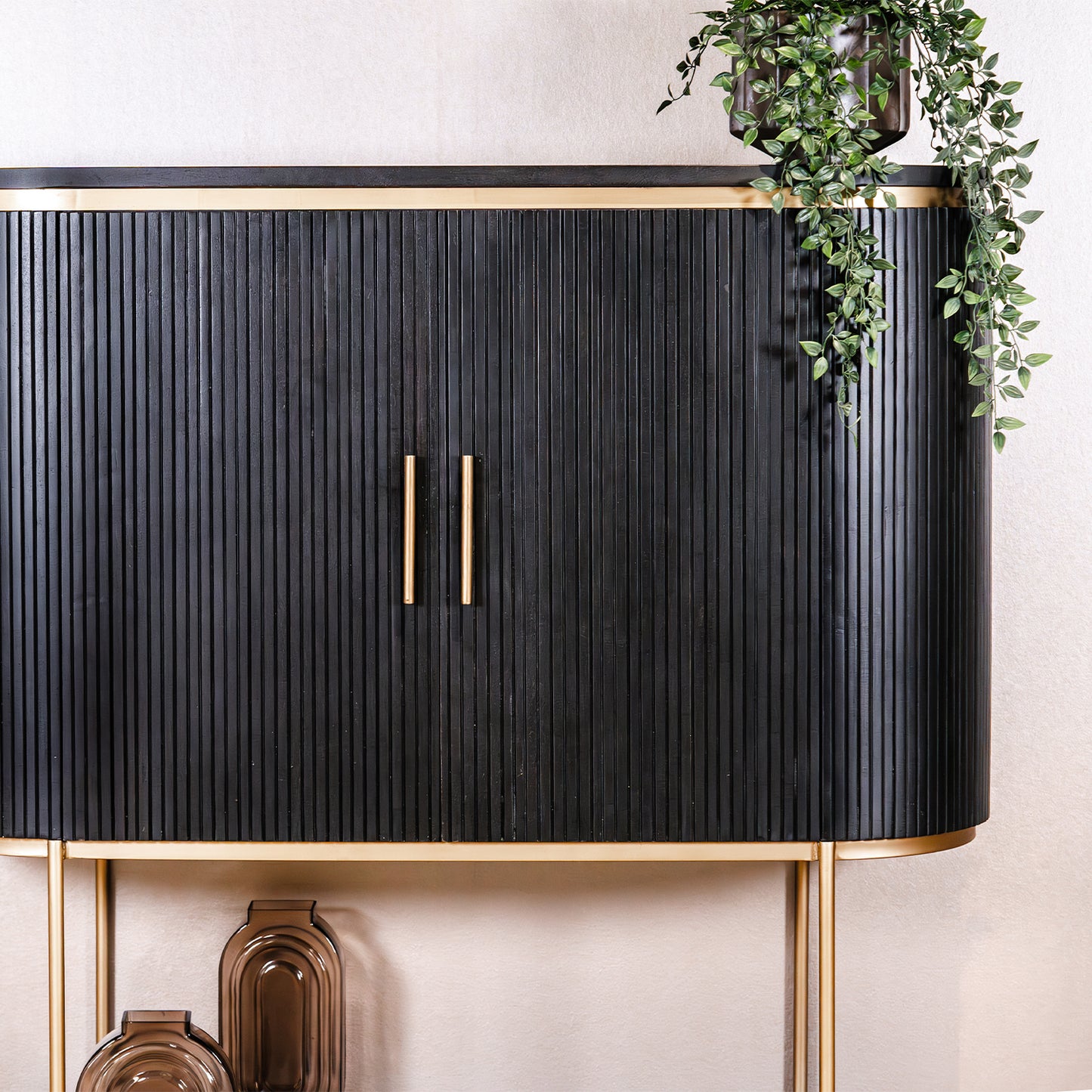 Barkast Rivello | Zwart Mangohout