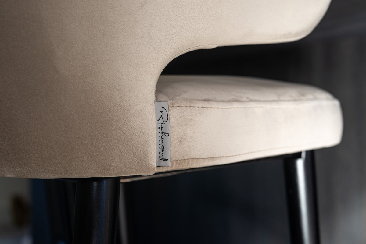 Eetkamerstoel Indigo khaki velvet, detail van het materiaal