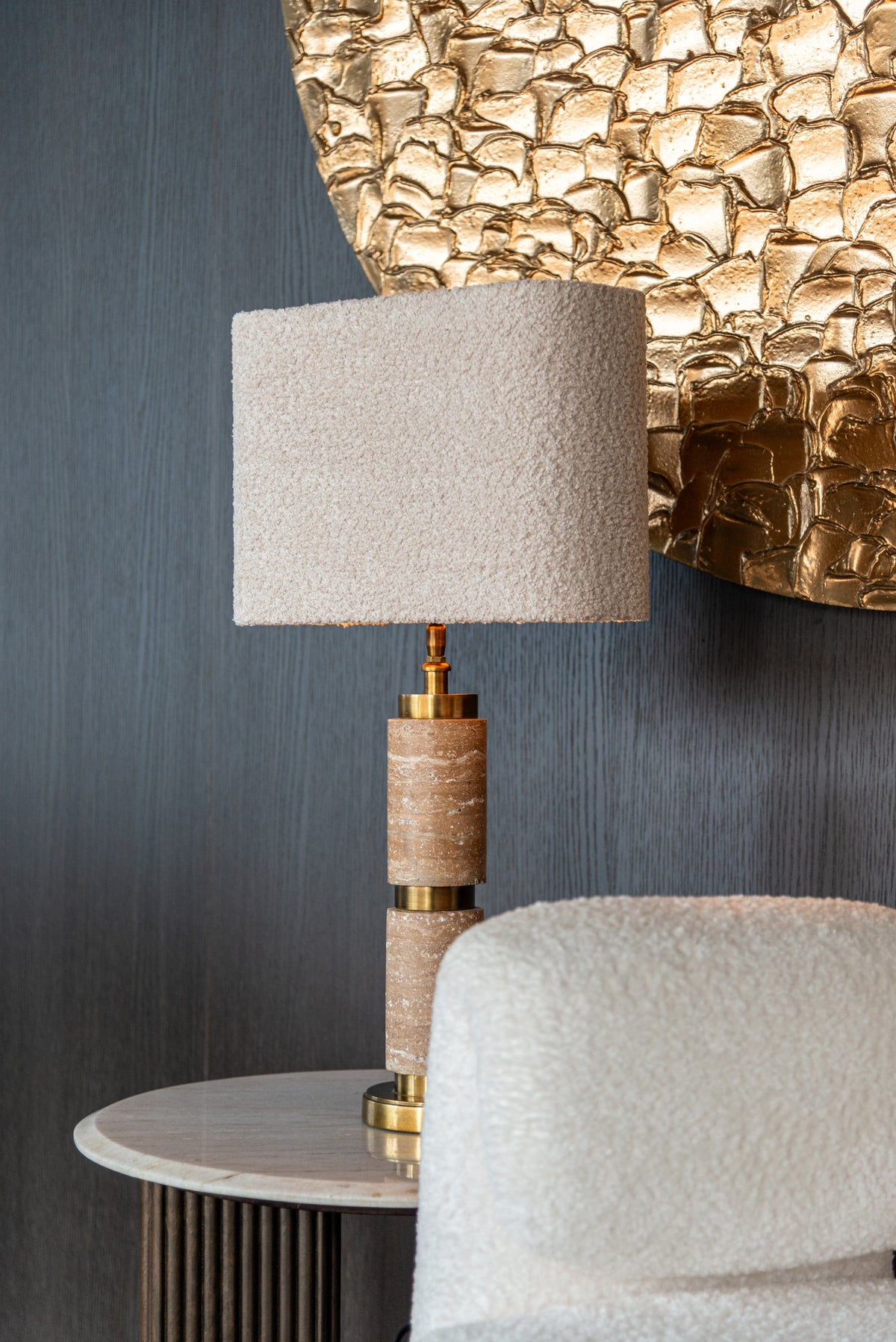 Wandtafel Mayfield wit marmer in een interieur