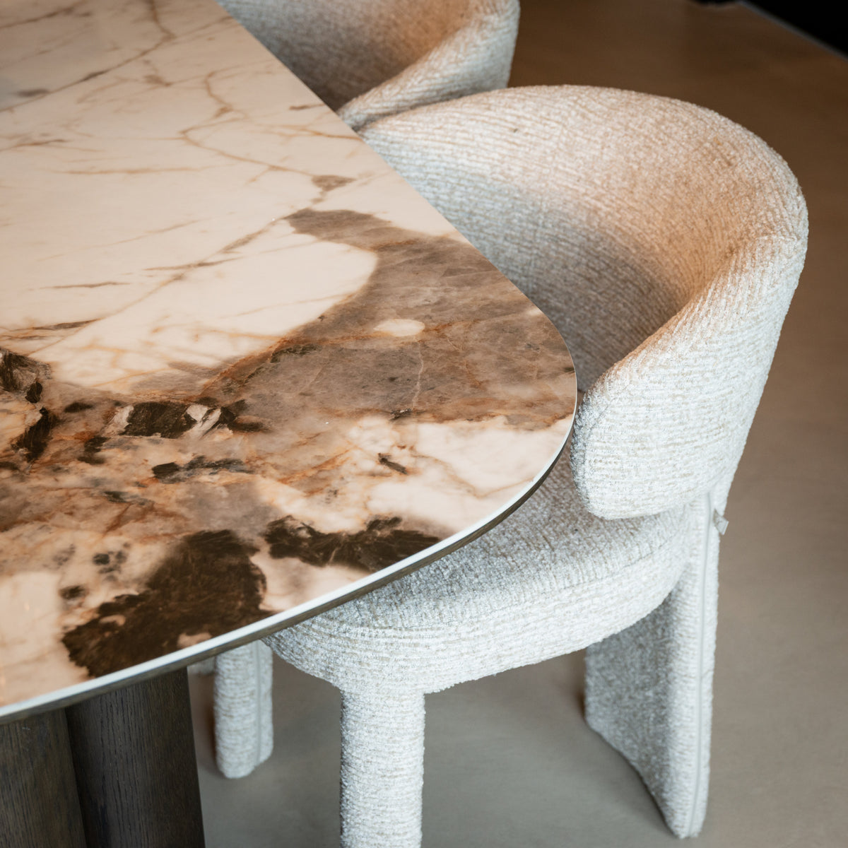 Eettafel Langford bruin mdf 230 cm