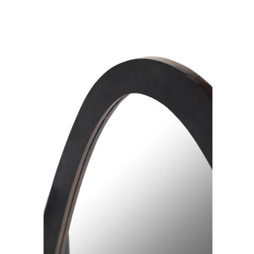 Spiegel Lou zwart glas 118 cm, detail van het materiaal