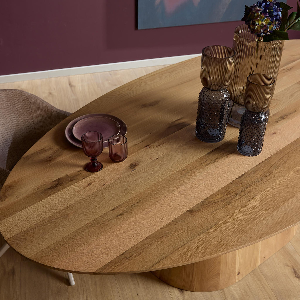 Eettafel Riga, detail van het materiaal