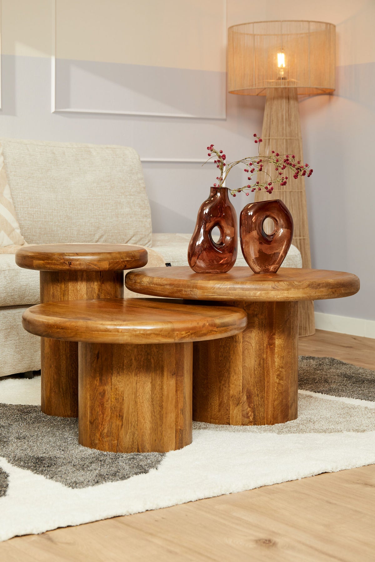 Salontafel Maya | Set van 3 | Mangohout — Achteraanzicht - sfeer