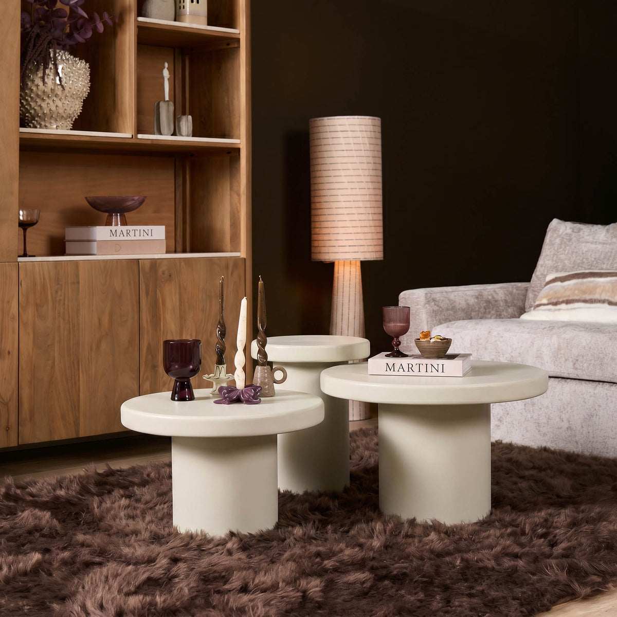 Salontafel Maya zand mangohout in een interieur