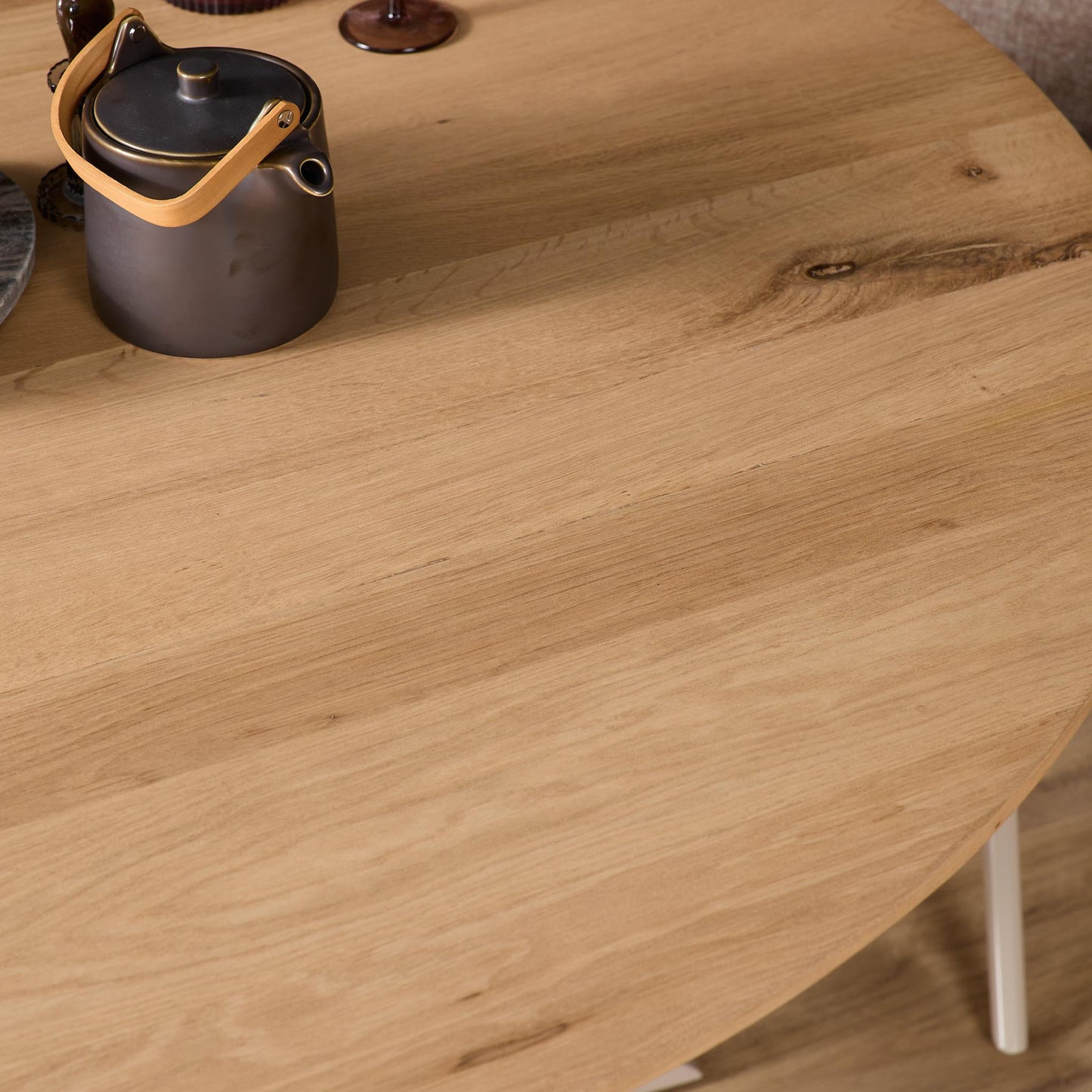 Eiken eettafel Ferris Rond | Sand Onderstel | Naturel