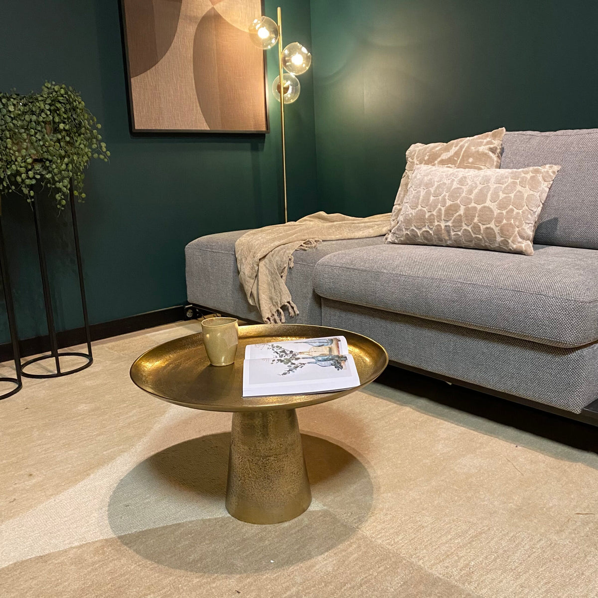 Salontafel Daisy | Goud — Zijaanzicht - sfeer