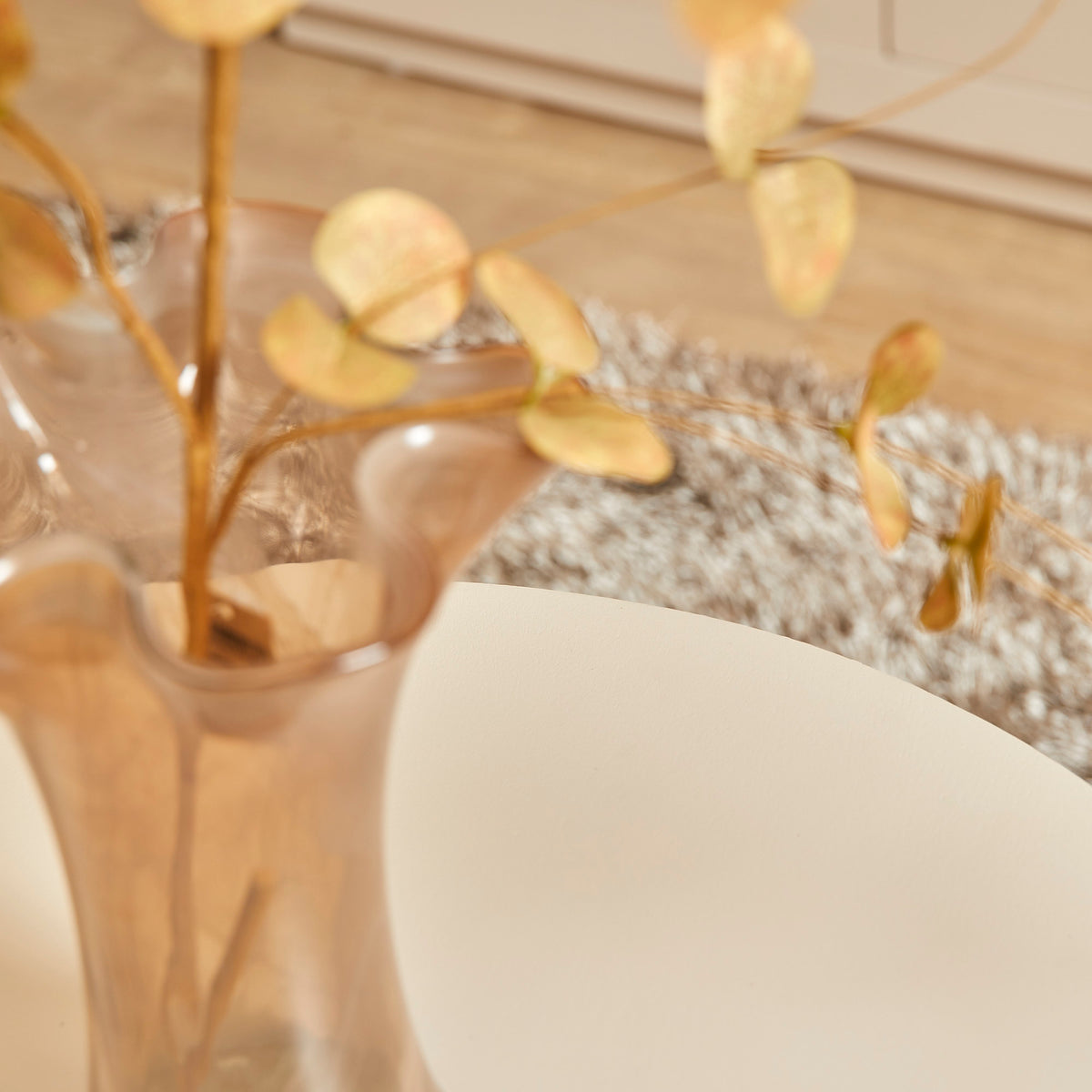 Salontafel Bellis zand mangohout, detail van het materiaal