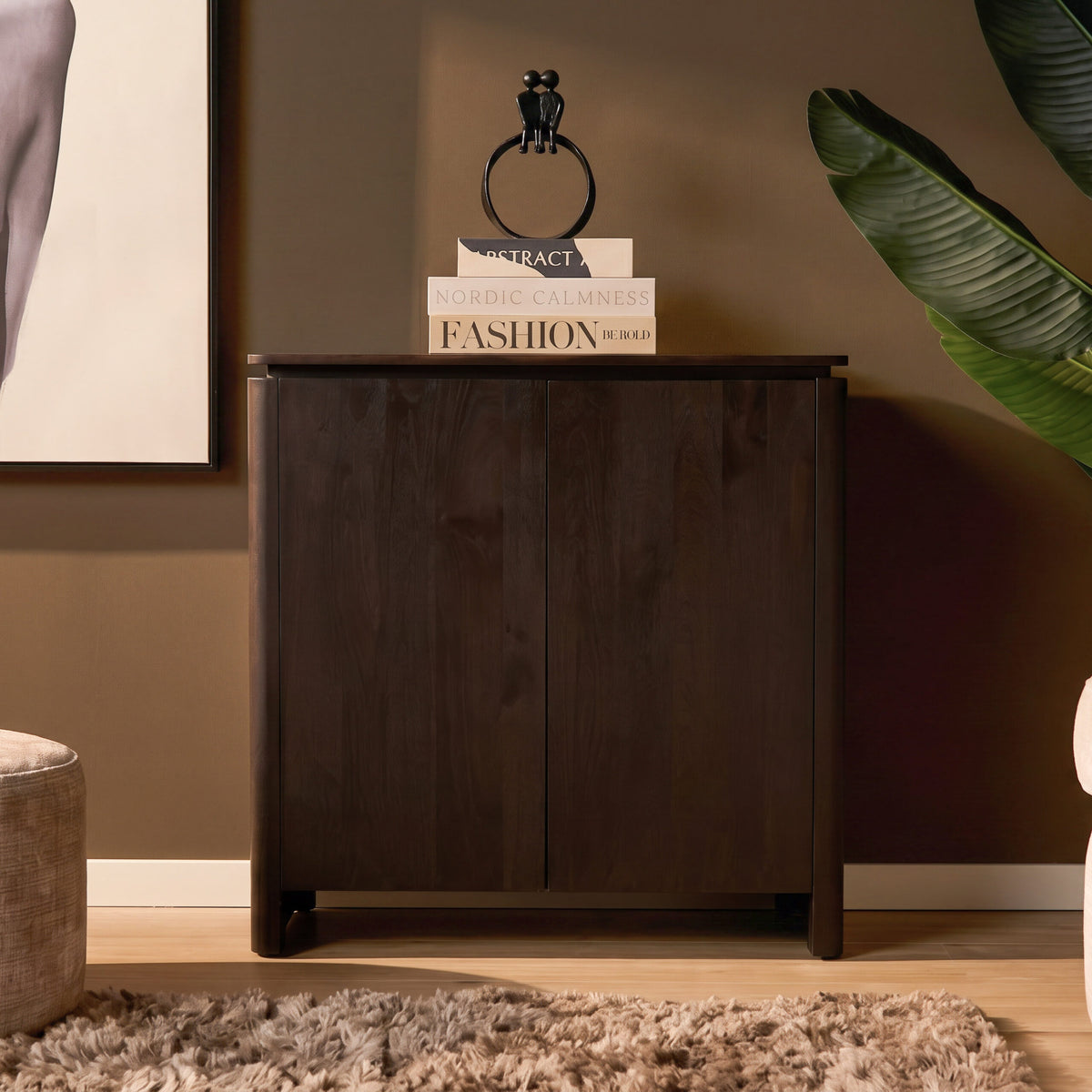 Dressoir Dallas bruin mangohout 100 cm, vooraanzicht in een interieur