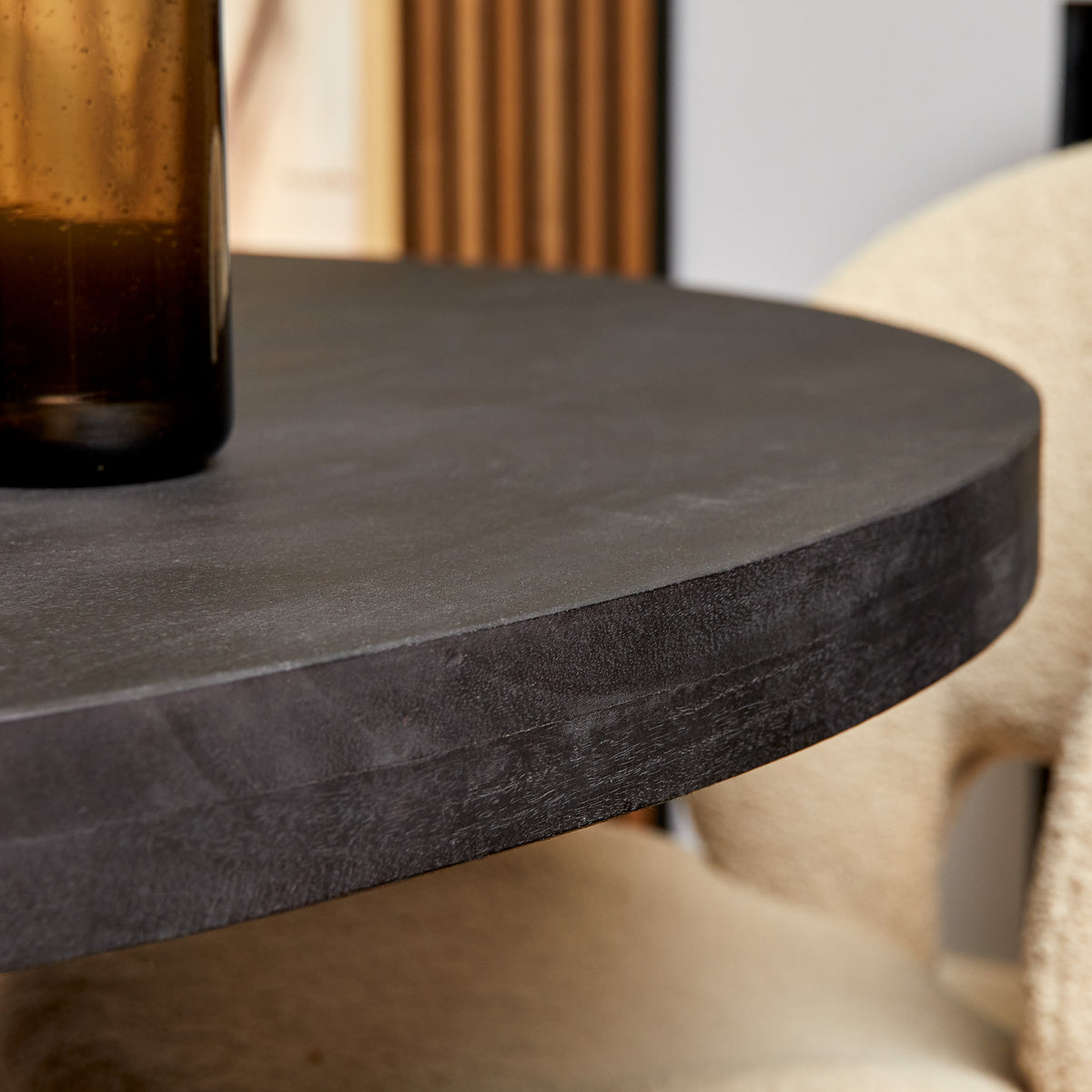 Eettafel Nova Black — Detail