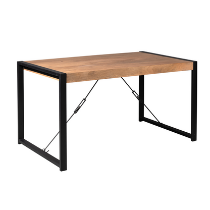 Eettafel Britt | Warm Mangohout | Uitlopend — Vooraanzicht - witfoto