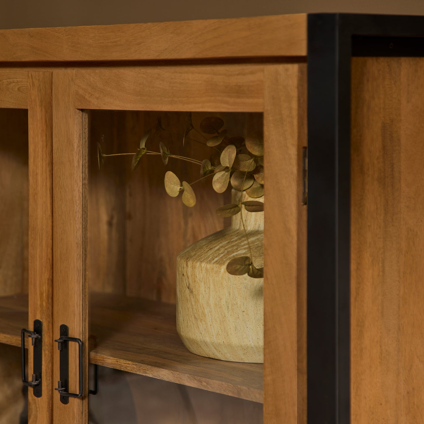 Vitrinekast Britt | 115 cm | Naturel Mangohout | NIEUW