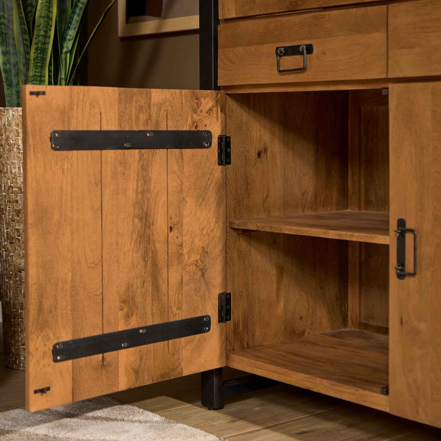 Vitrinekast Britt | 115 cm | Naturel Mangohout | NIEUW