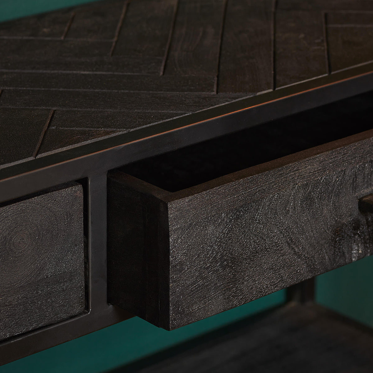Sidetable Yara — Detail