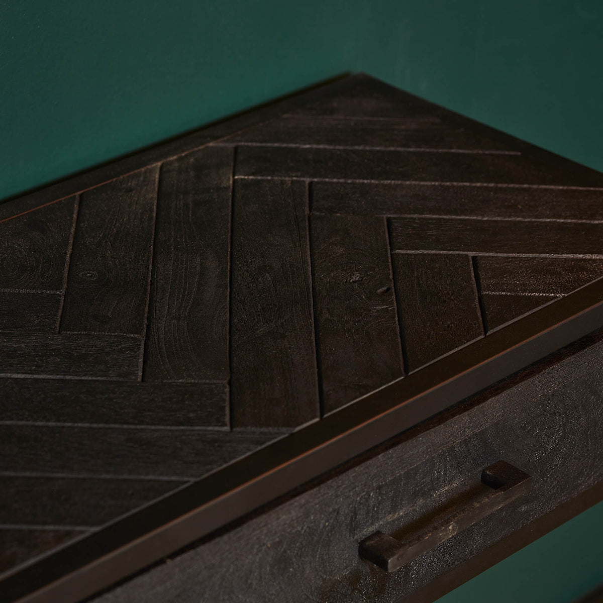 Sidetable Yara — Detail