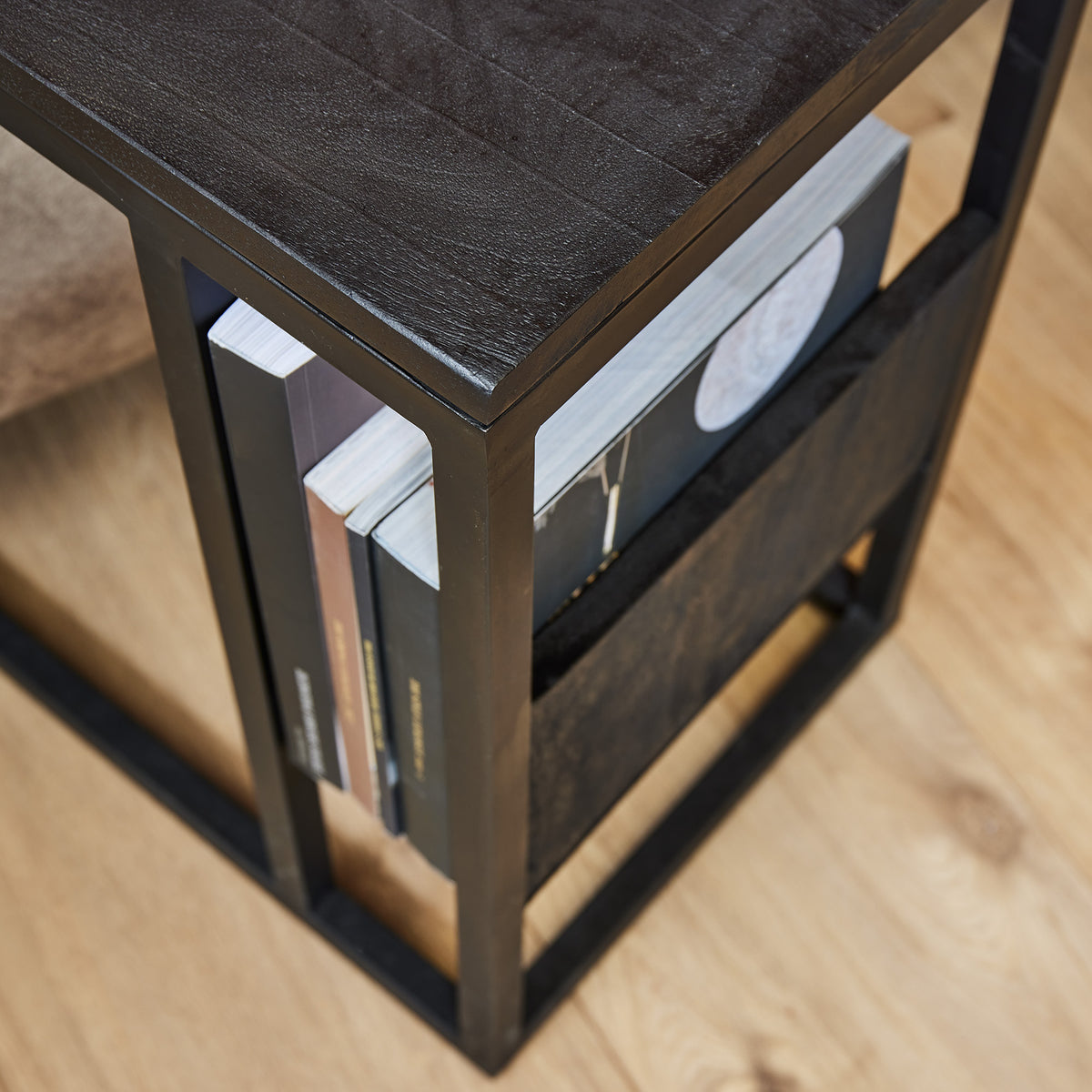Laptoptafel Yara | Zwart Mangohout — Detail