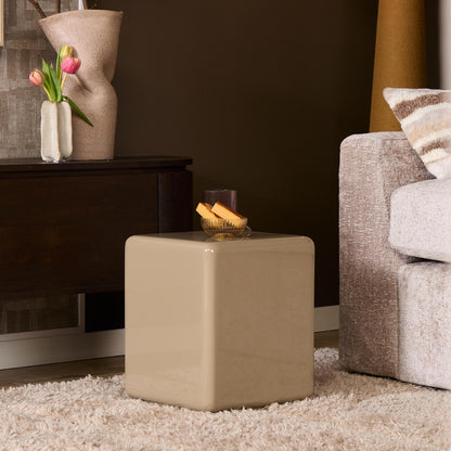 Salontafel Elias beige mdf 30 cm, zijaanzicht in een interieur