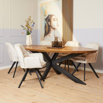 Eetkamerstoel Nova champagne velvet magazijn leegverkoop in een interieur