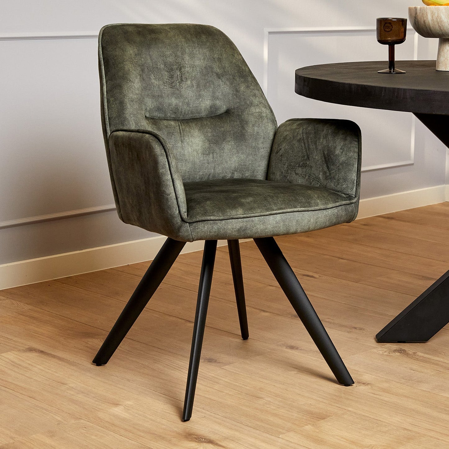 Eetkamerstoel Nova | Velvet | Magazijn leegverkoop