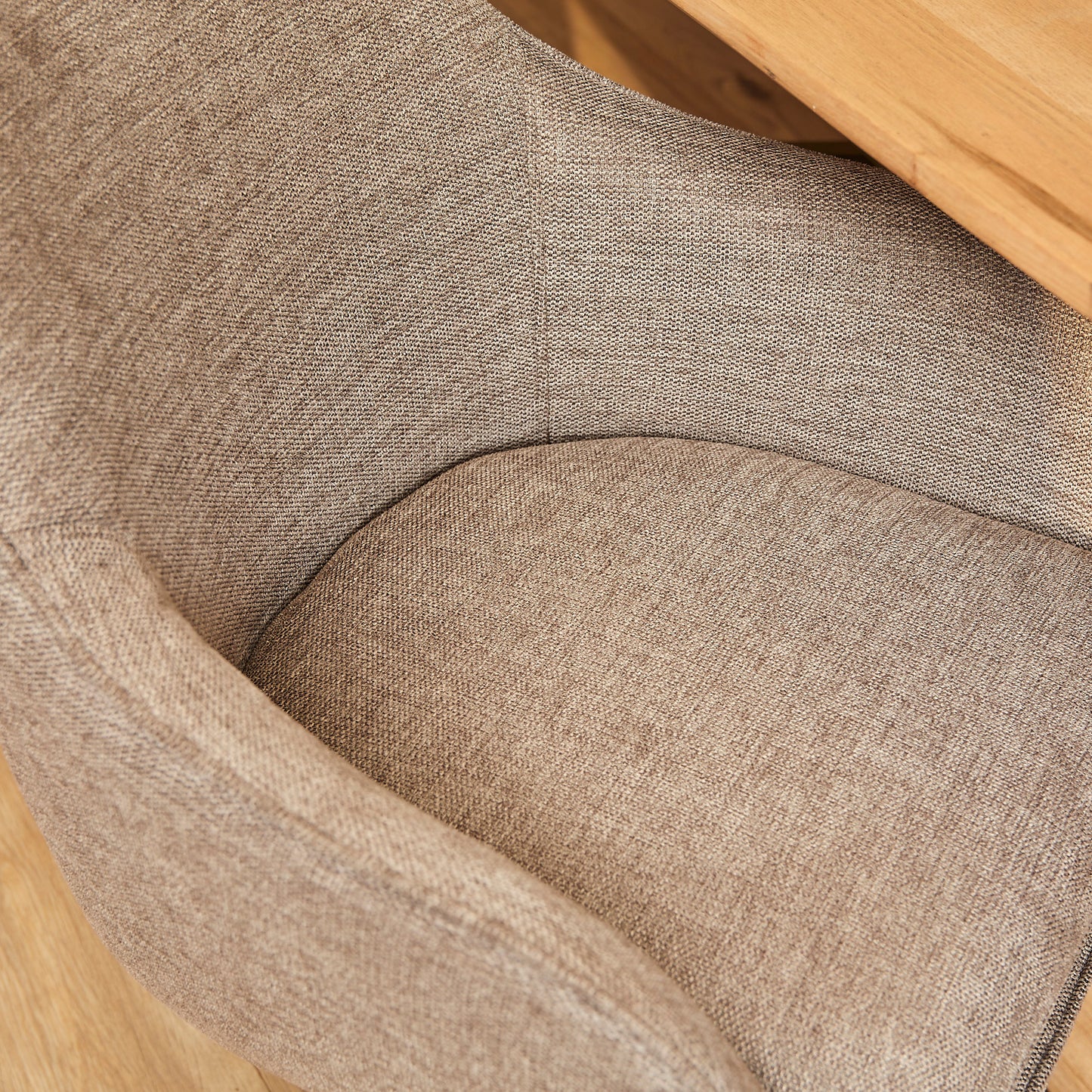 Eetkamerstoel Jens | Bruin Stof