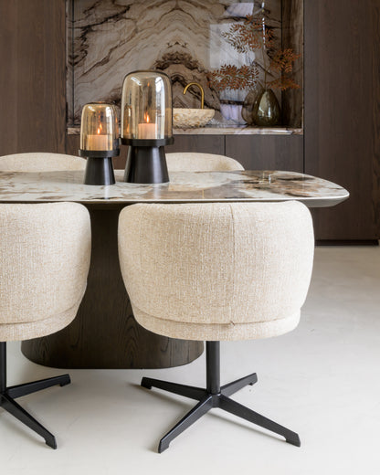 Eettafel Langford bruin mdf 200 cm in een interieur