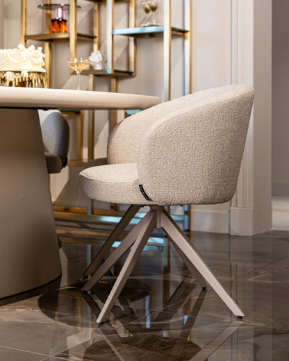 Eettafel Clayton beige mdf in een interieur