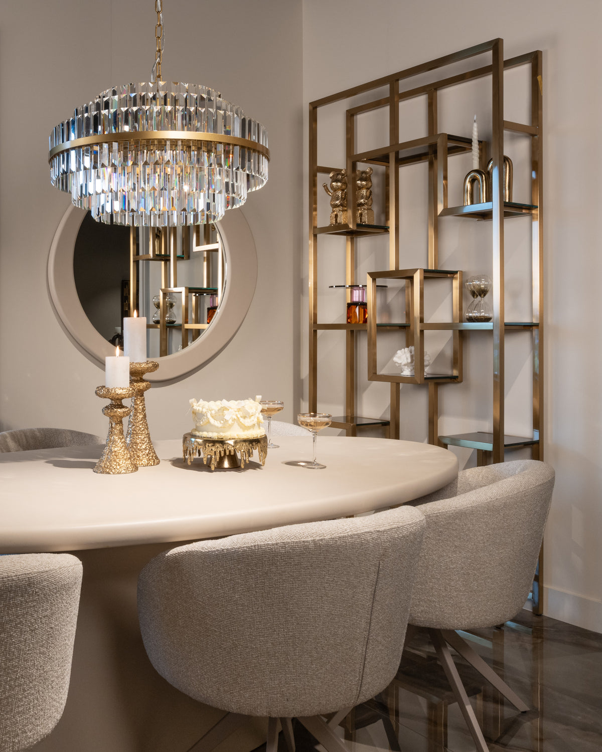 Spiegel Clayton beige mdf in een interieur