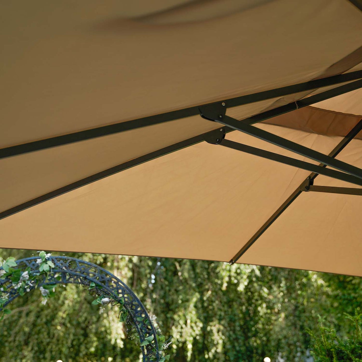 Zweefparasol VirgoFlex | 3 x 3 Meter | Vierkant | Ecru