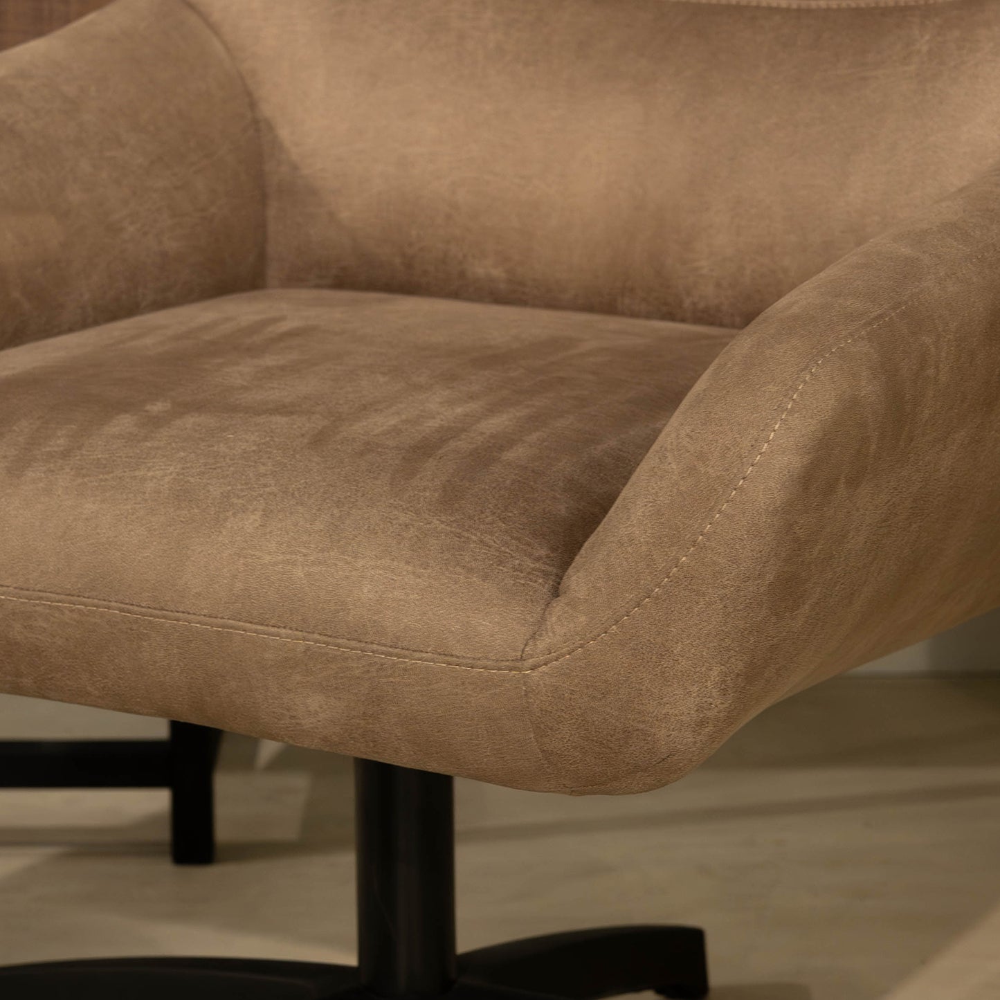 Fauteuil Hero | Truffle
