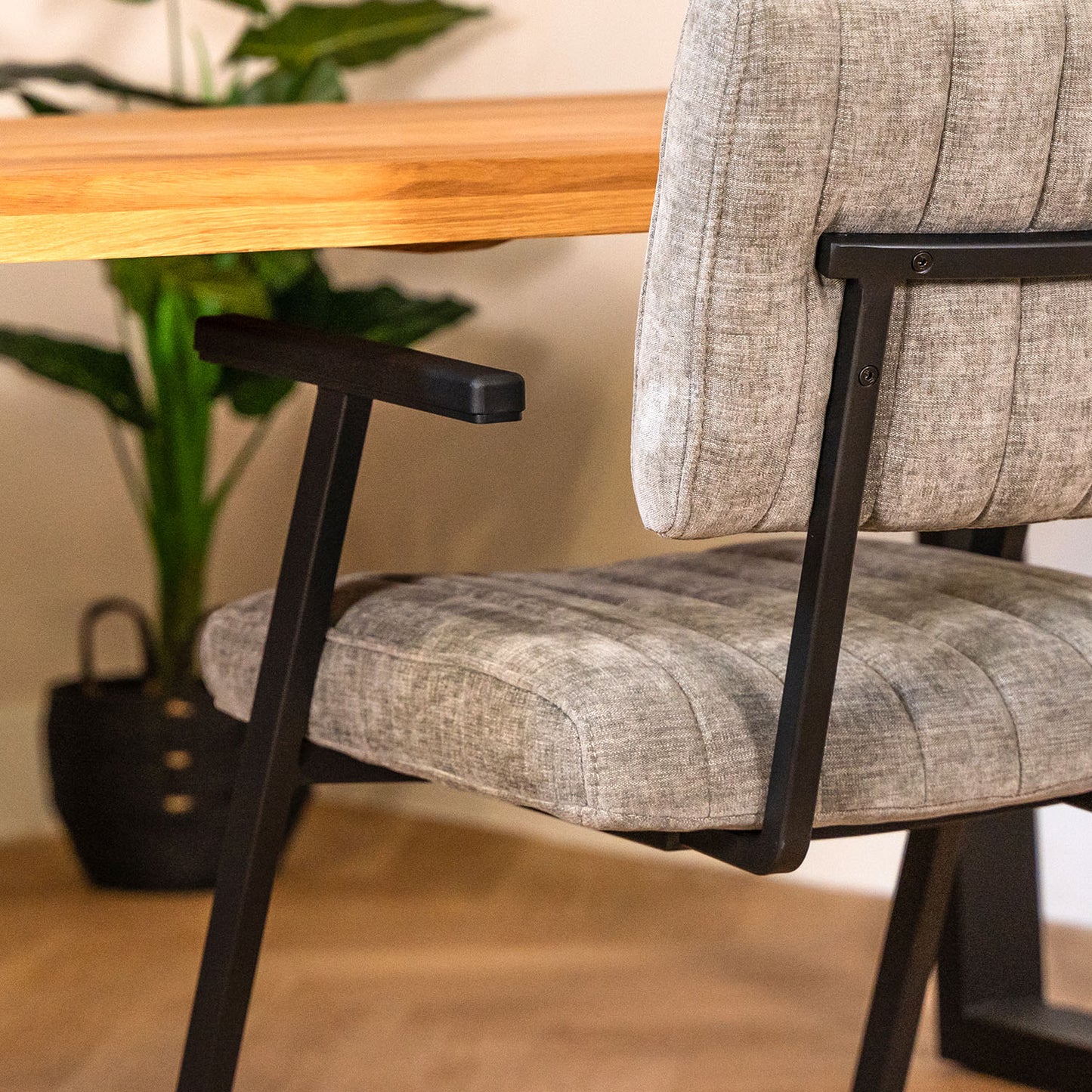 Eetkamerstoel Mats | Miami Ash | Magazijn leegverkoop