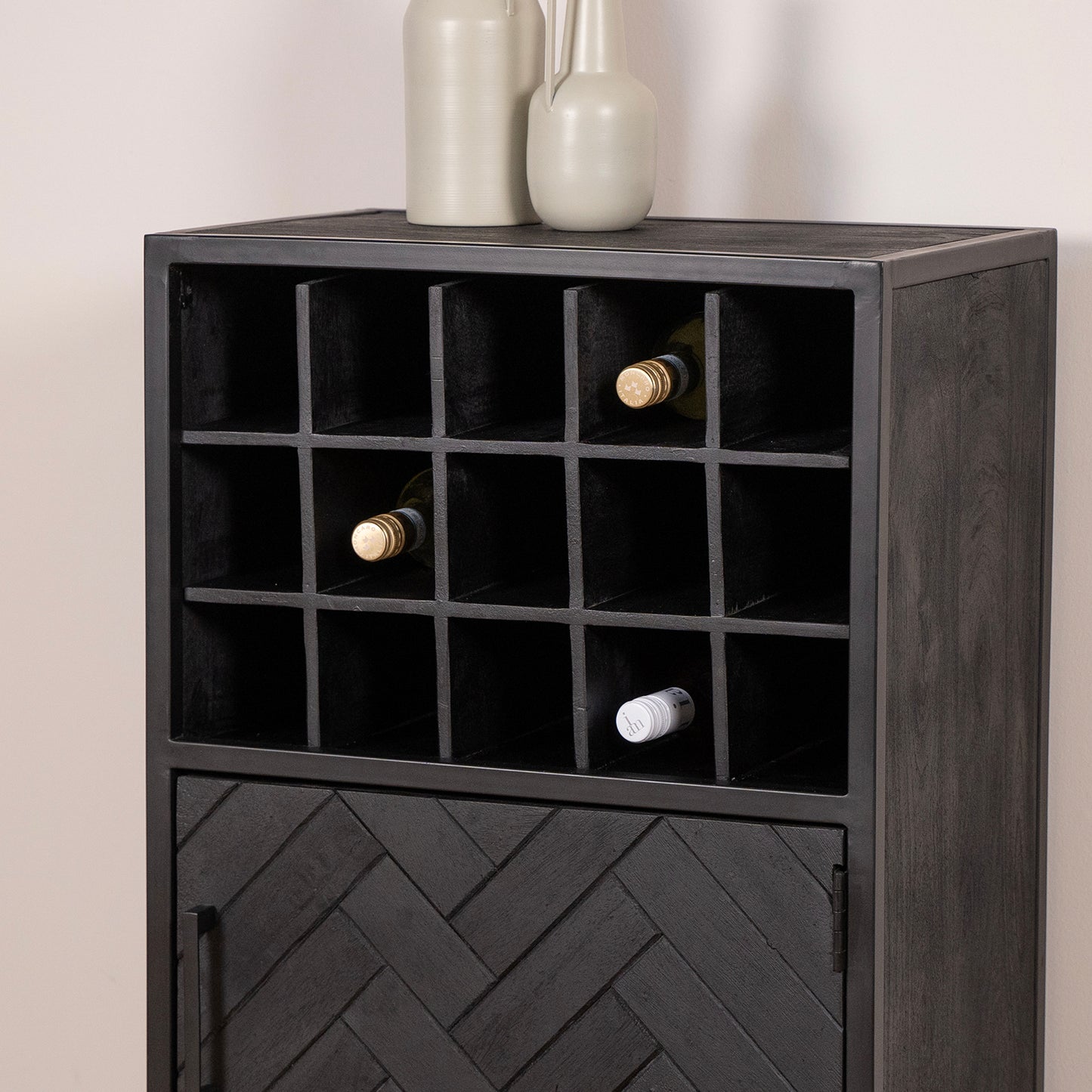 Wijnkast Yara | Zwart Mangohout