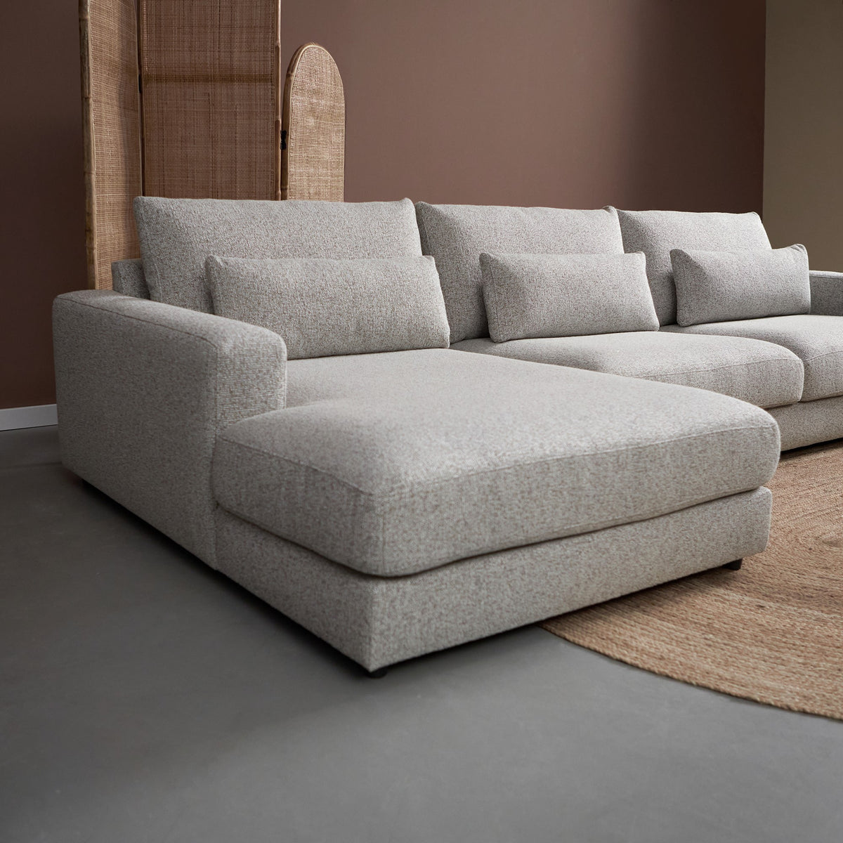 Hoekbank Como wit puente chaise lounge recht, zijaanzicht in een interieur