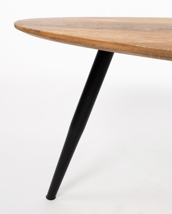 Salontafel Kassel organisch smooth natural, detail van het materiaal