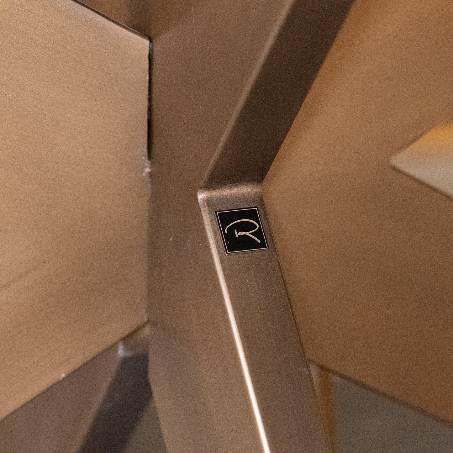 Eettafel Blackbone | Ovaal | Zwart Eikenhout