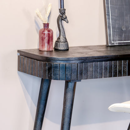 Bureau Nils | Zwart Mangohout