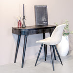 Bureau Nils | Zwart Mangohout