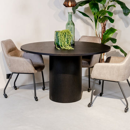Eettafel Oliva | Rond | Eikenhout | Magazijn leegverkoop