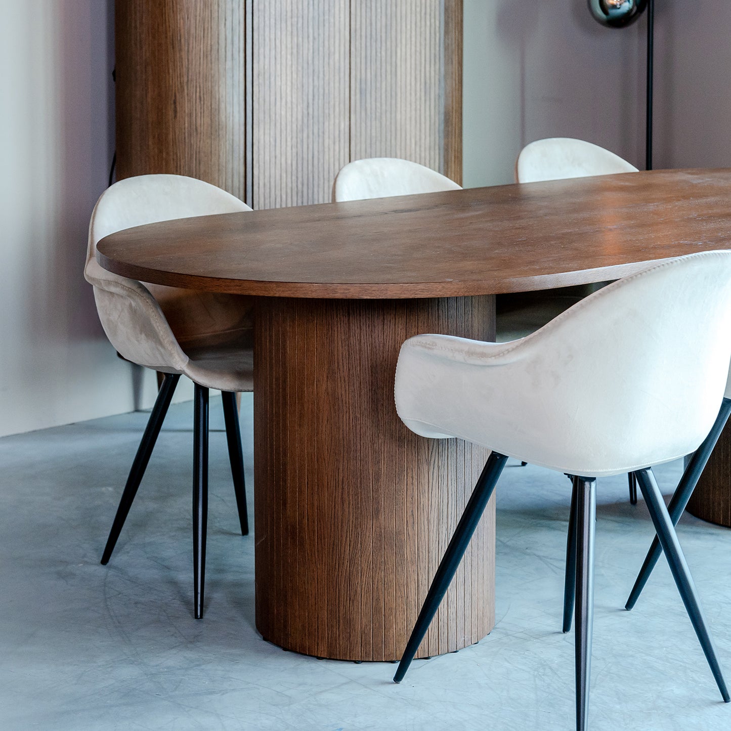 Eettafel Oliva | Ovaal | Walnoot Eikenhout