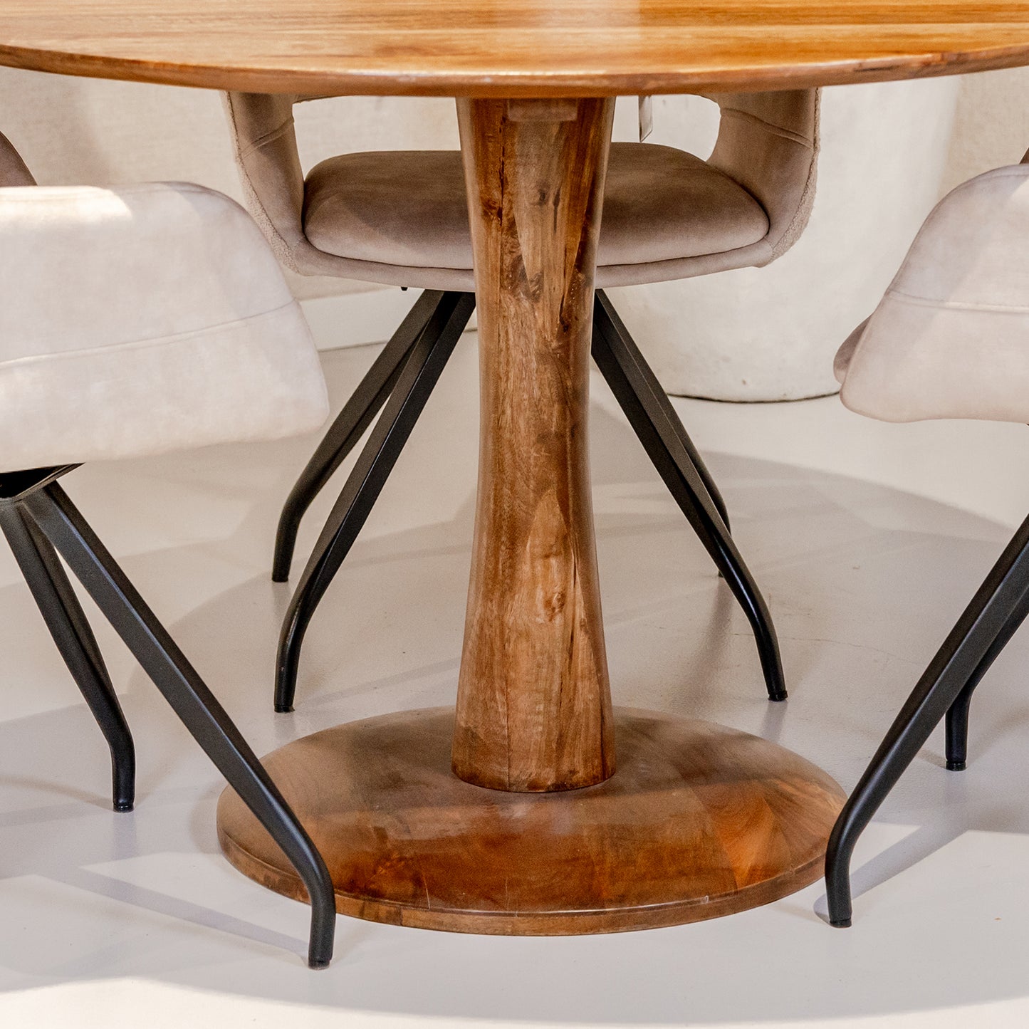 Eettafel Brix Vivian | Rond | Natural Mangohout