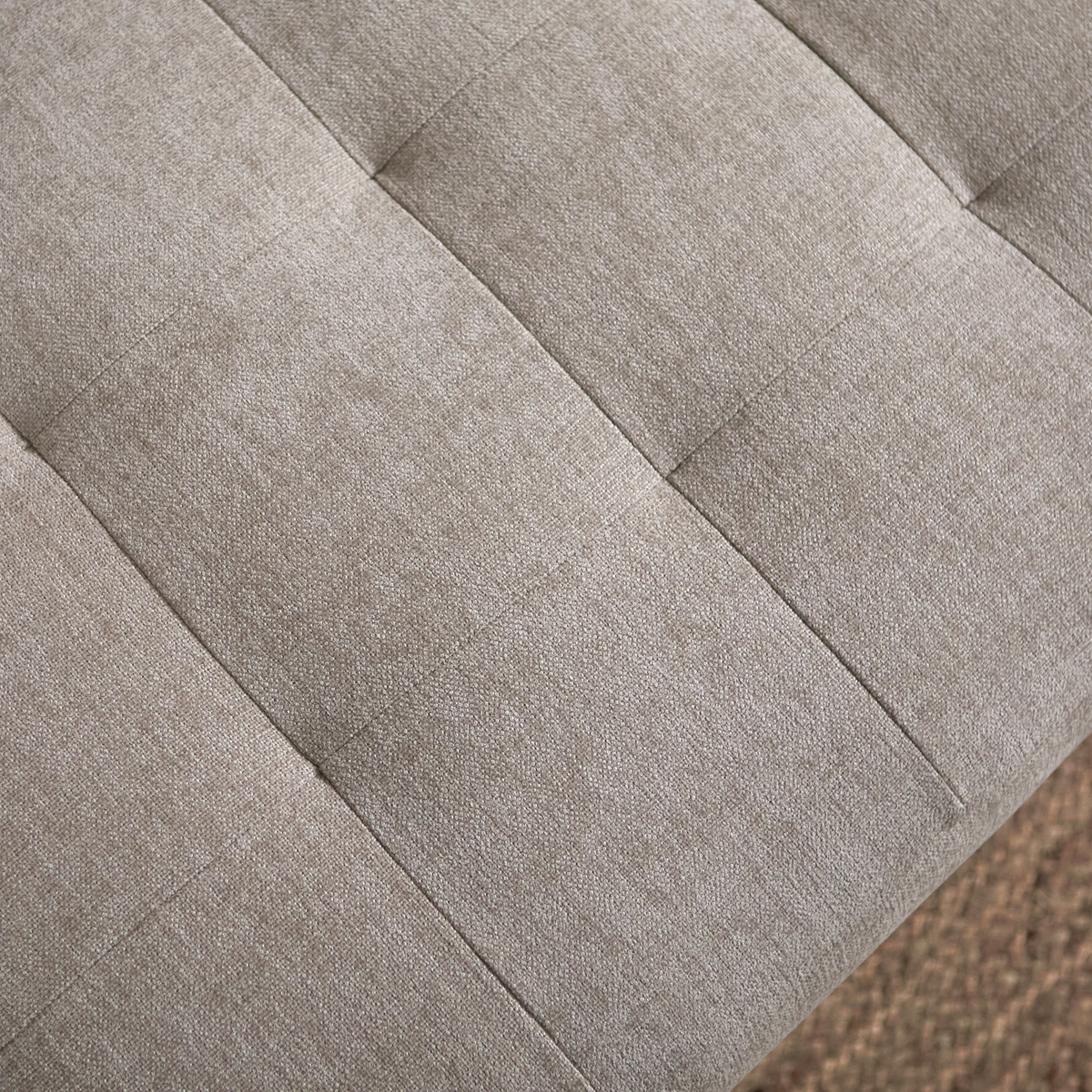 Hoekbank Oreo tesla 2003 beige linnen, detail van het materiaal